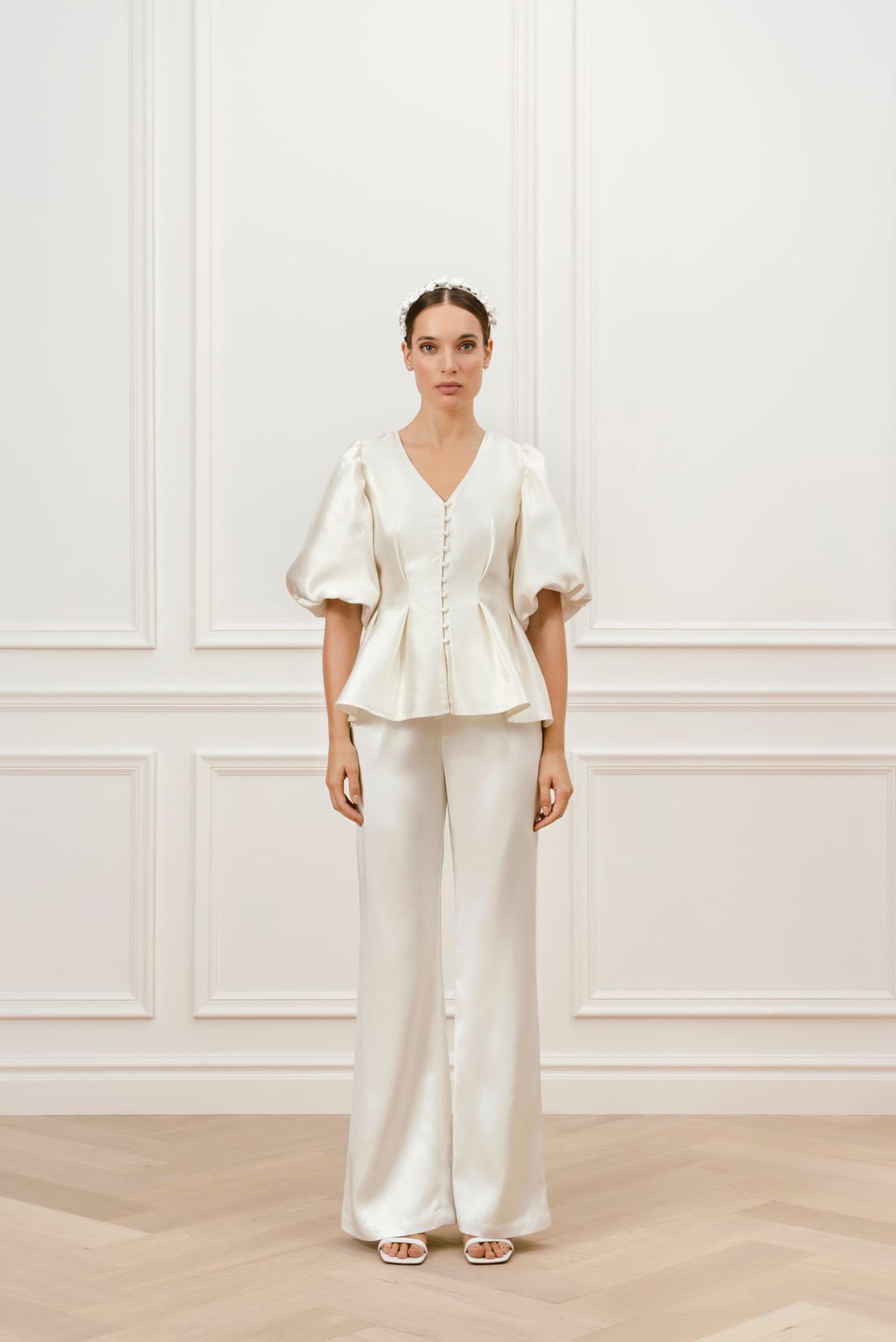 Odette blouse product