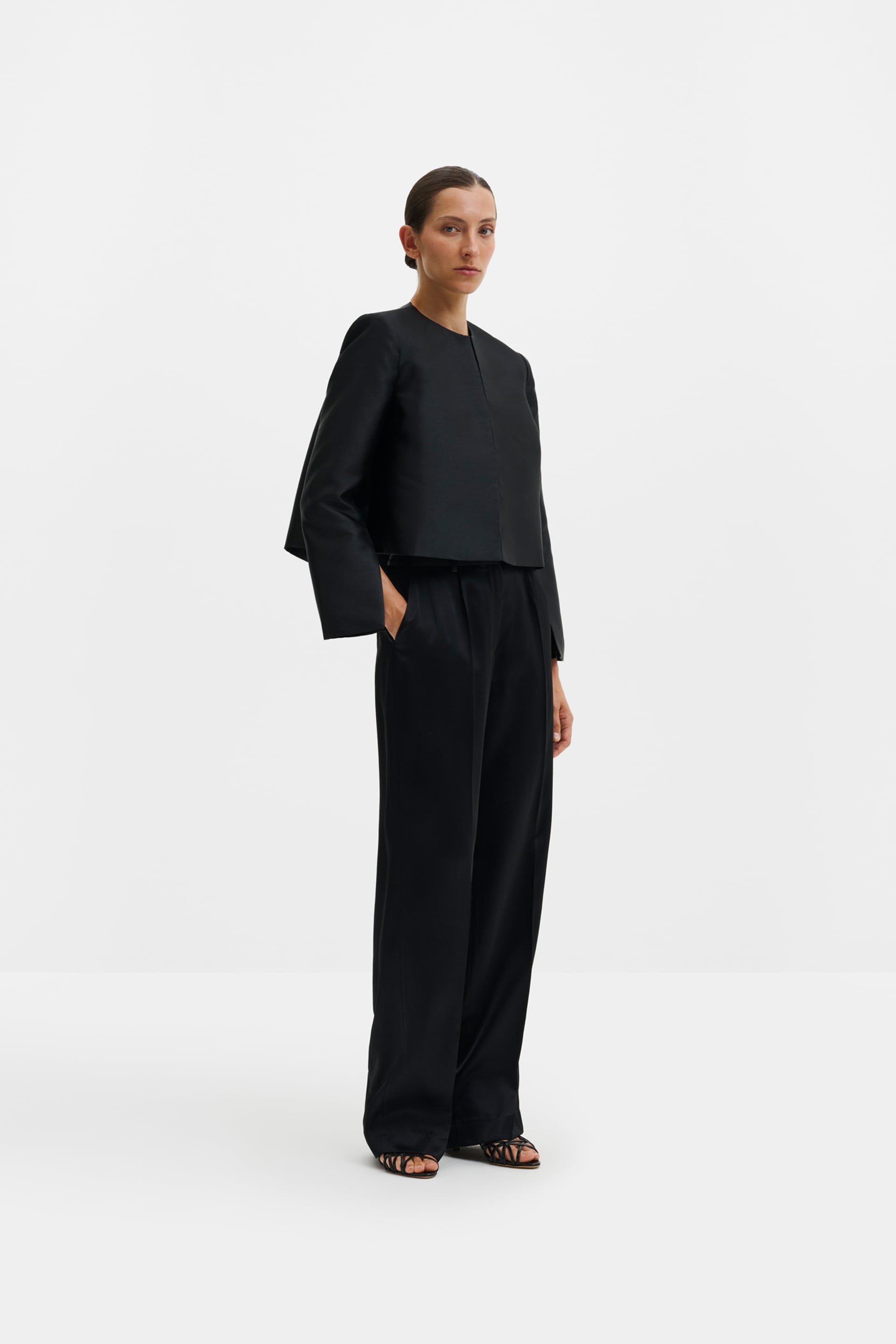 Ruthie blouse Black 2