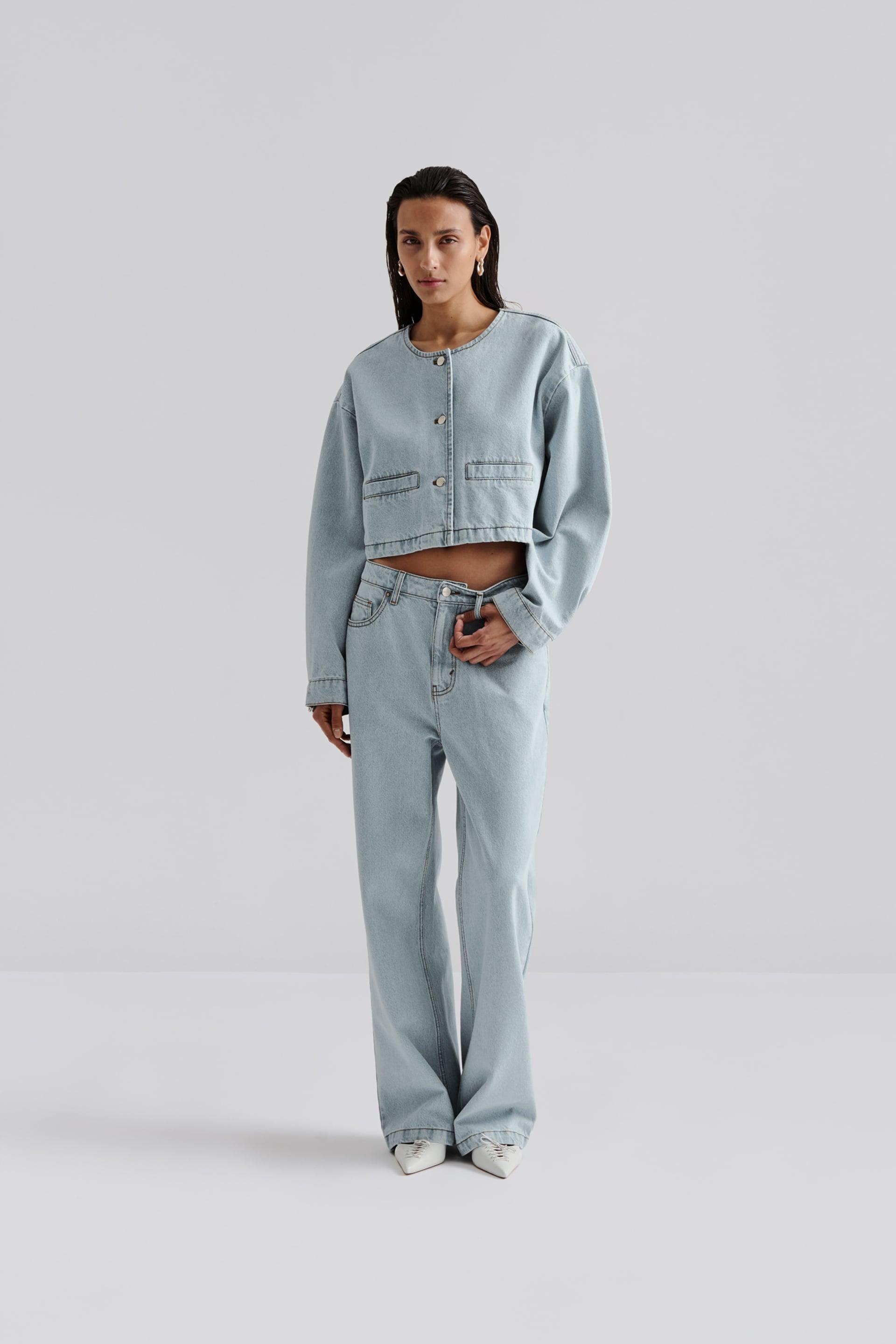 Elowen jacket Light blue wash 2