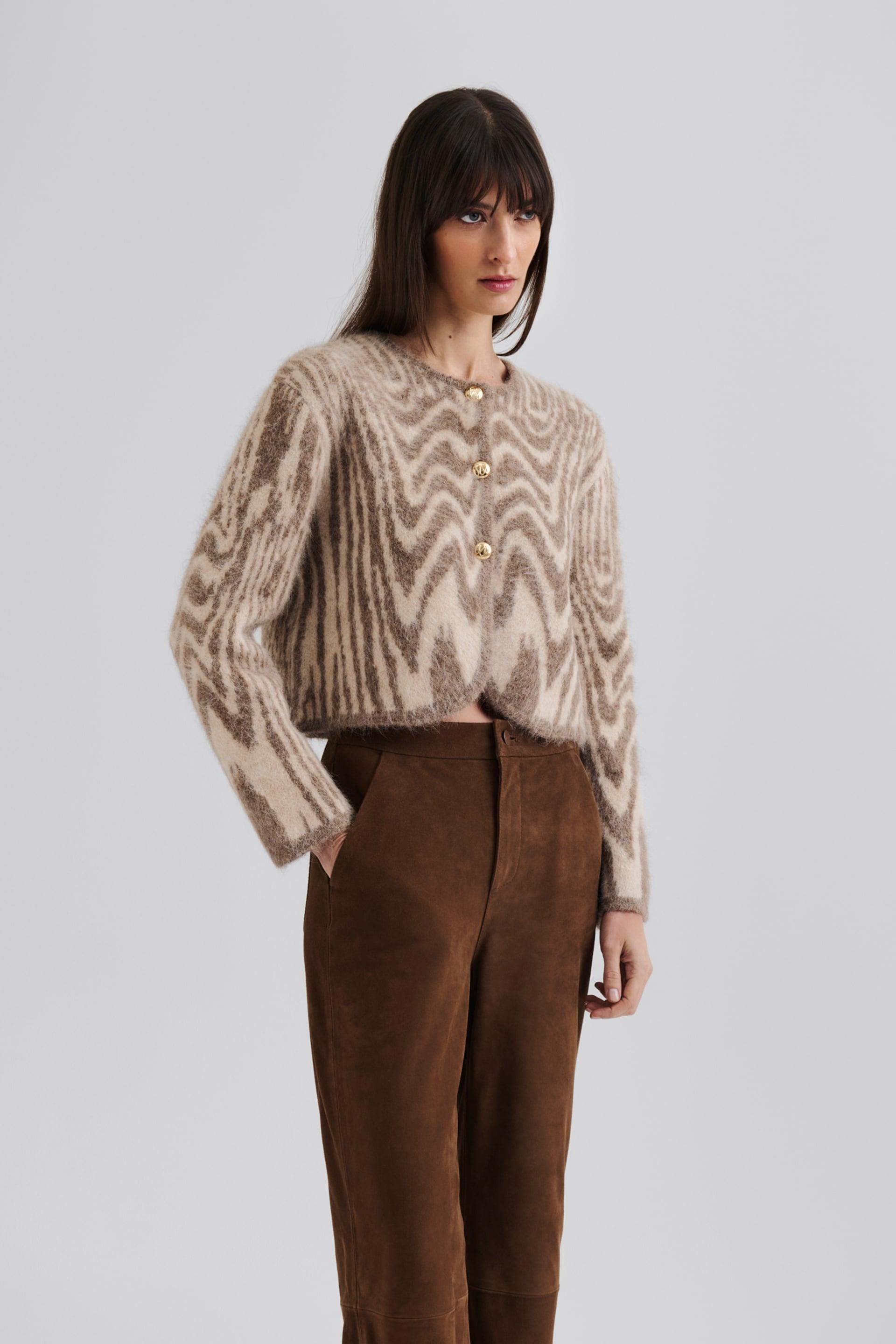 Aislinn cardigan Moire 2