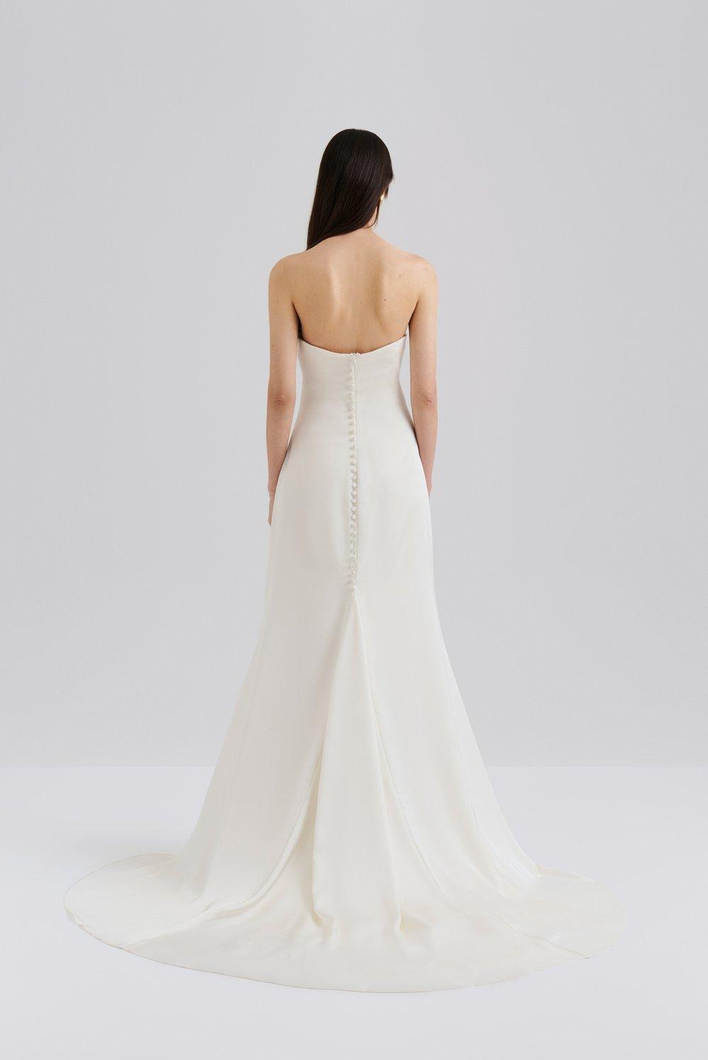 Zelda gown Cream 1
