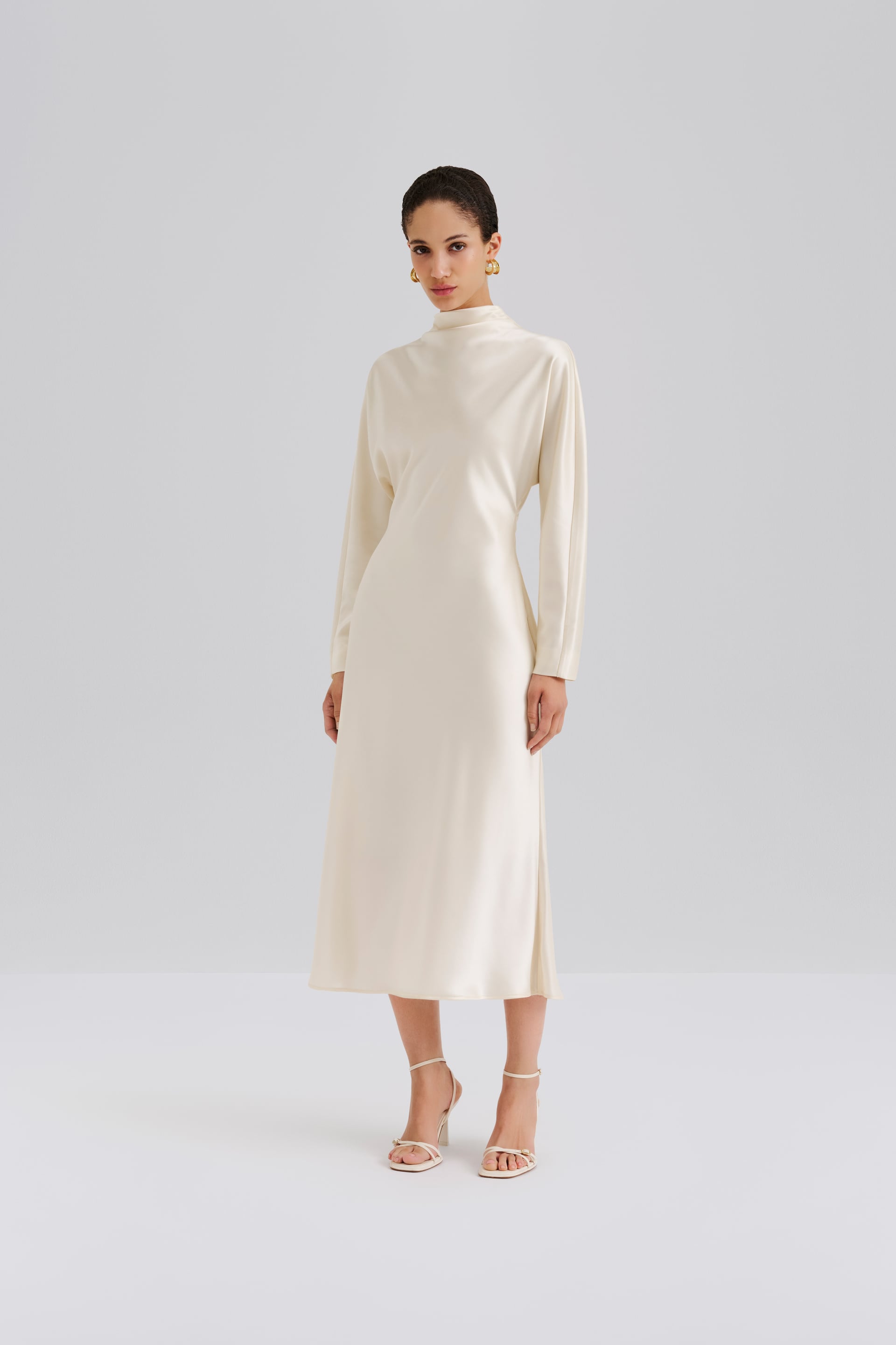 Zora midi dress Vanilla 2
