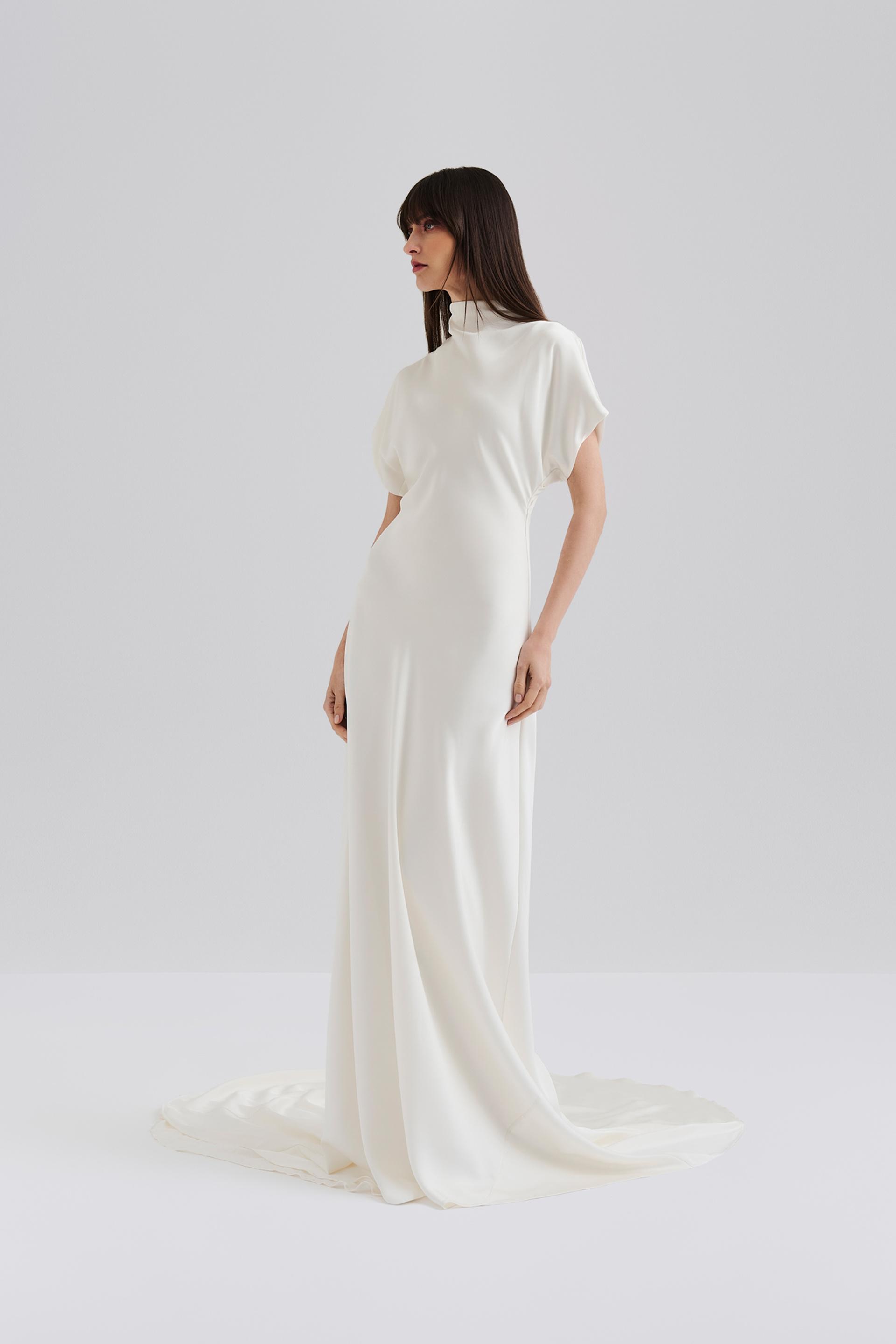Alivia Gown Cream (1)