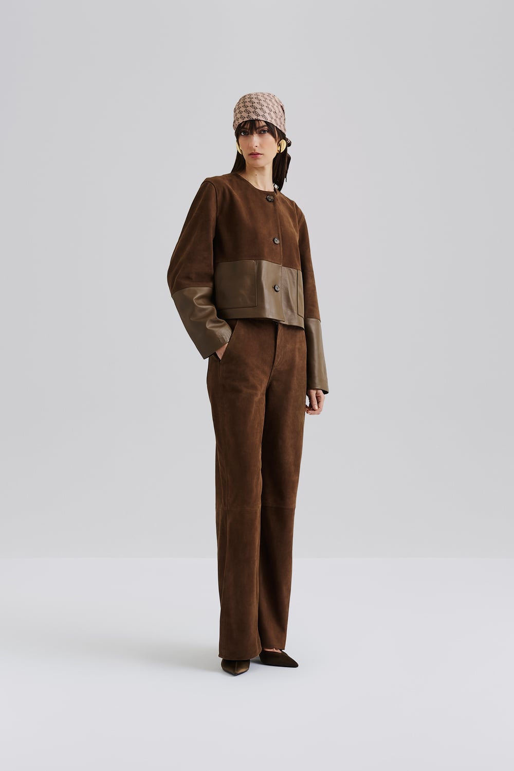felise-pants-caramel-trousers-malina-occasion-designer-clothing