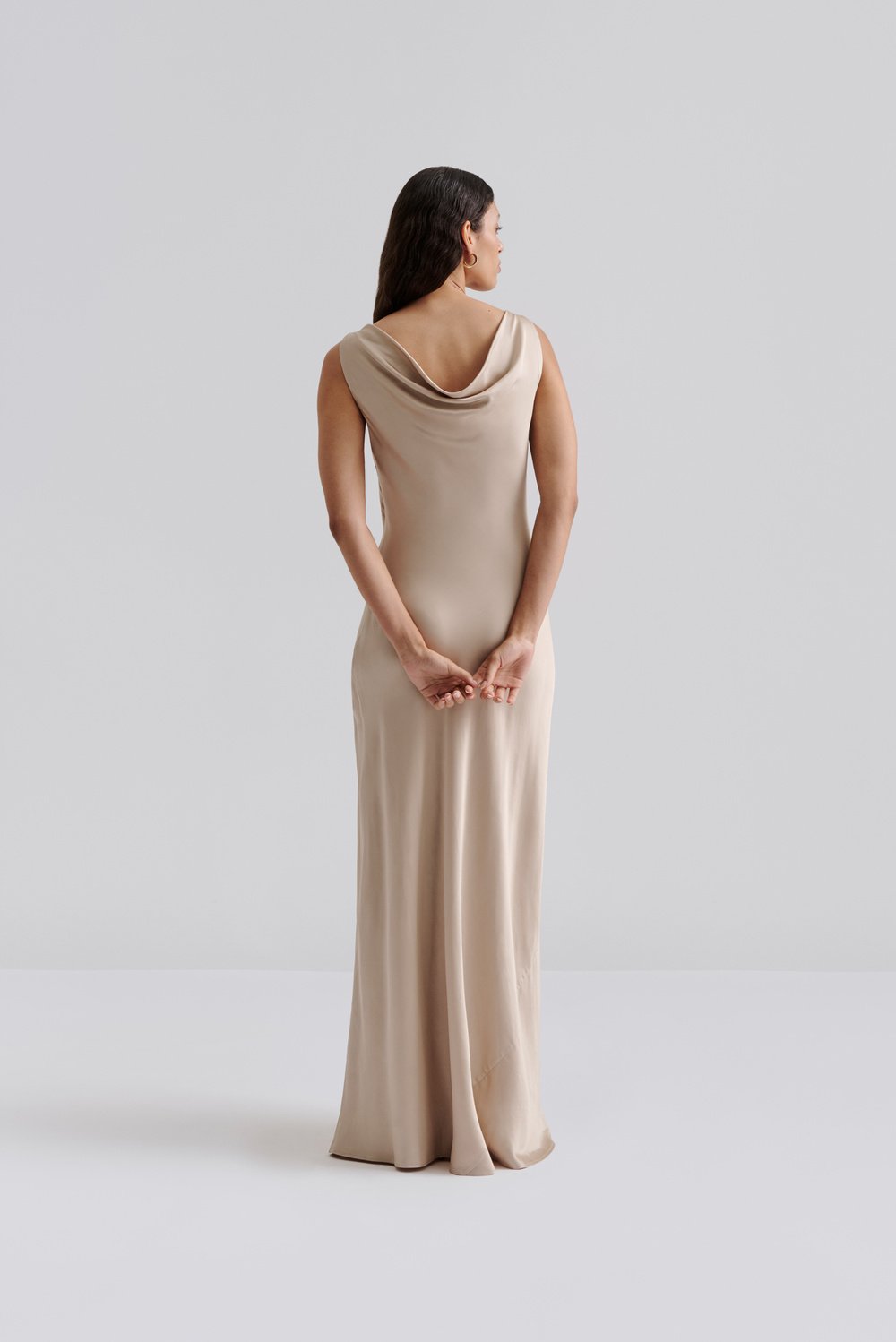 ワンピースその他 Malina Leah dress in champagne colour satin Malina Leah dress in champagne colour satin | TheDoubleF