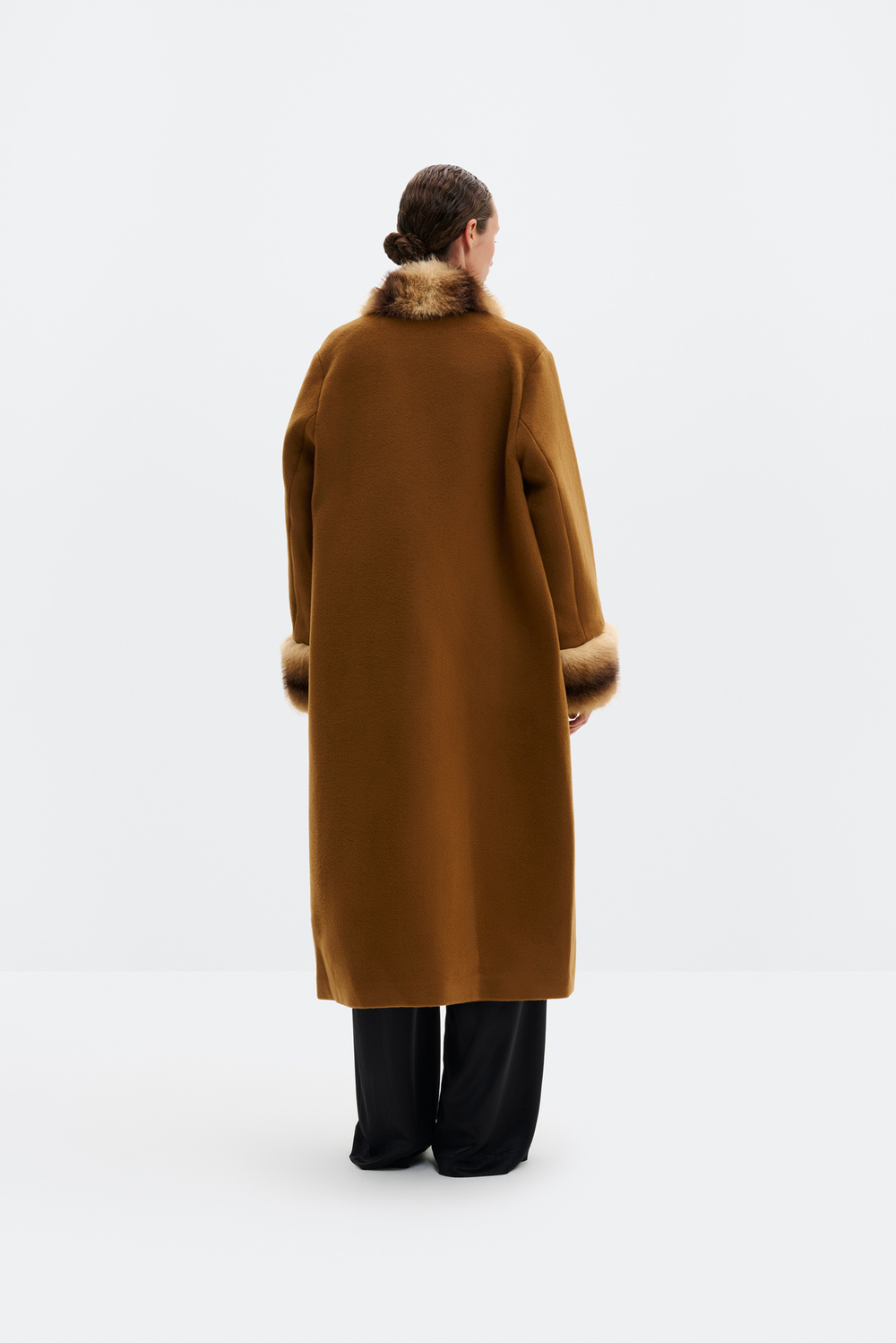 Elelia coat - Olive - OUTERWEAR | Malina | Occasion designer clothing