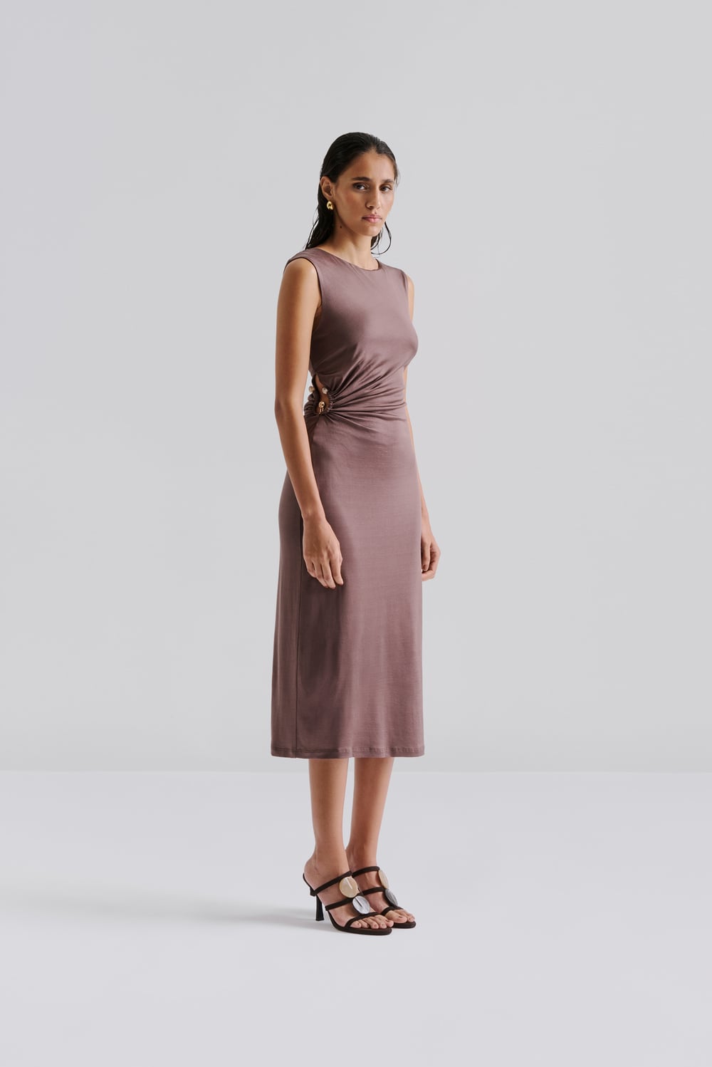 knee length dresses for ladies Berry Cutout Chain Midi Dress