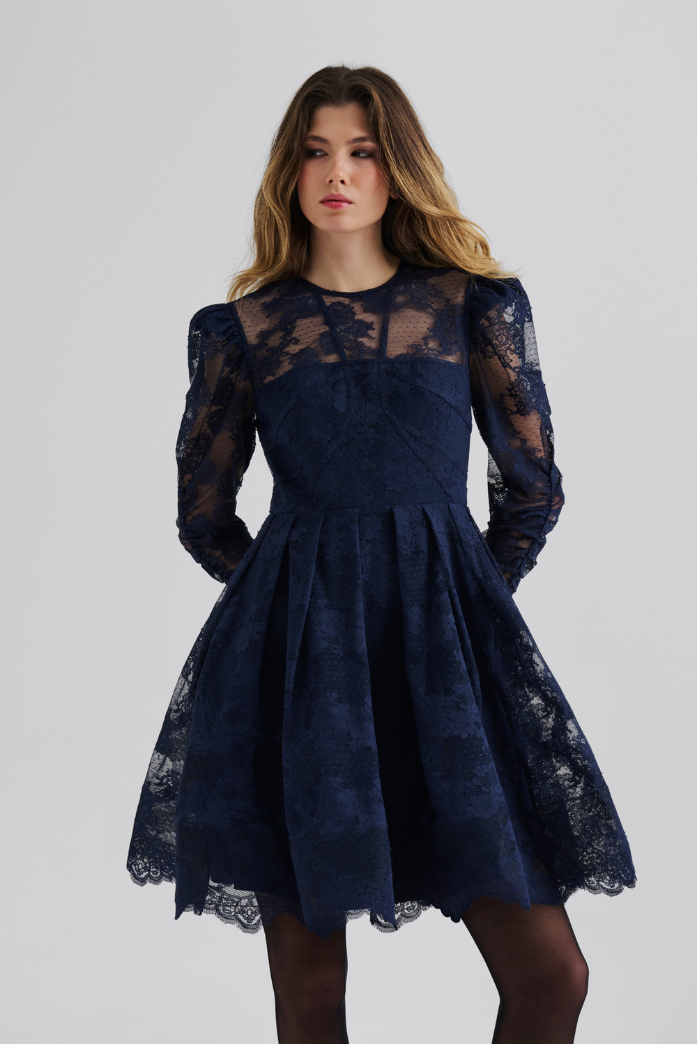 Black And Blue Short Dress Cheyenne Scallop Denim Mini Dress / Indigo Blue  | Meshki