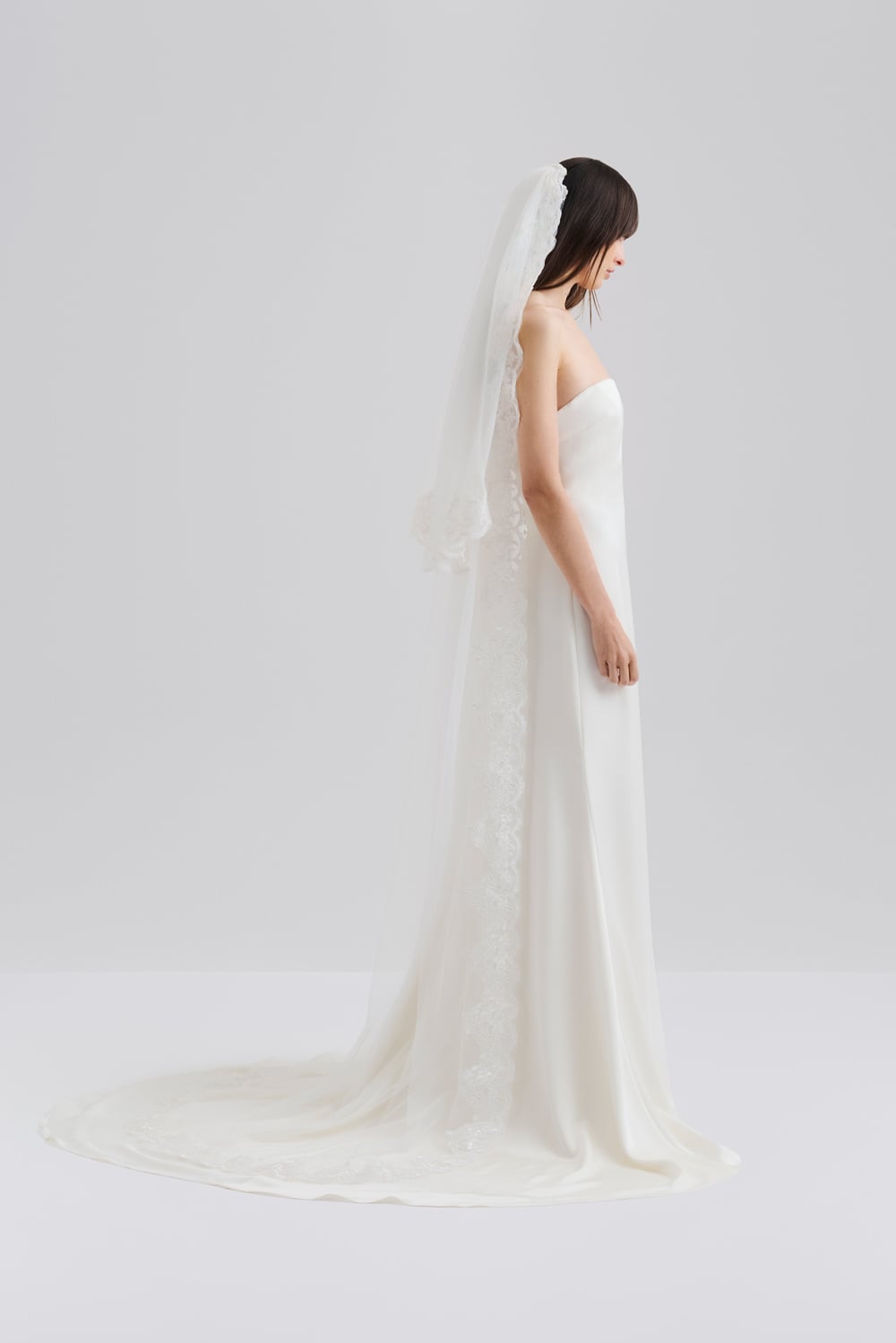 Pearl trimmed fingertip wedding veil - White - VEILS