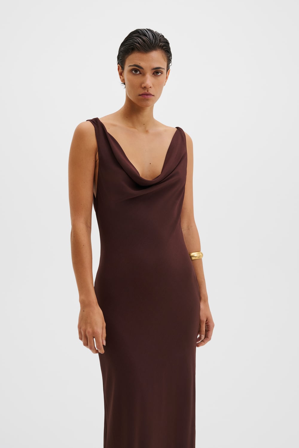 3604_90351548d0-vida-cowl-neck